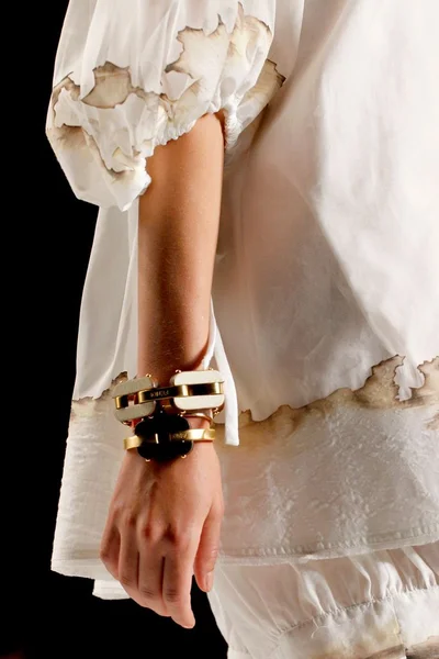 Look 10